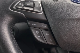 Vehicle Thumbnail 33