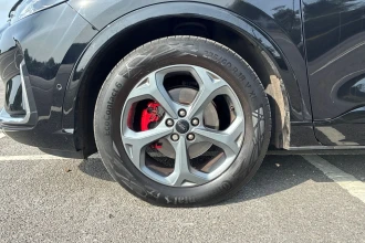 Vehicle Thumbnail 11