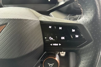 Vehicle Thumbnail 30