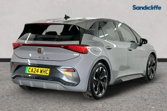 Vehicle Thumbnail 4