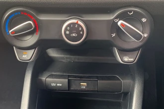 Vehicle Thumbnail 24