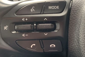 Vehicle Thumbnail 30