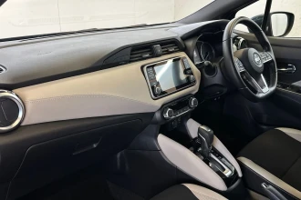 Vehicle Thumbnail 14