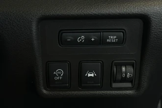 Vehicle Thumbnail 25