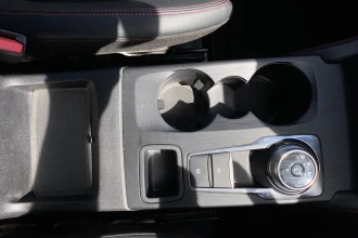 Vehicle Thumbnail 32
