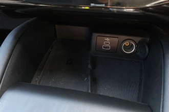 Vehicle Thumbnail 33