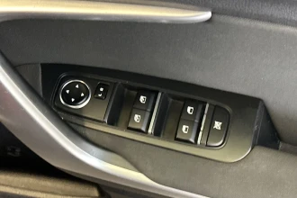 Vehicle Thumbnail 23