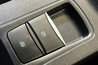 Vehicle Thumbnail 37