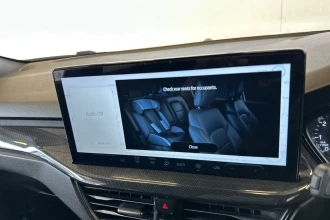 Vehicle Thumbnail 51