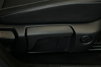Vehicle Thumbnail 24