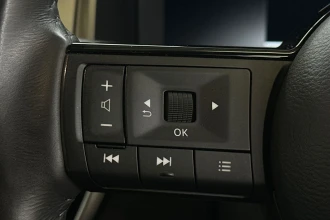 Vehicle Thumbnail 27
