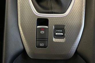 Vehicle Thumbnail 38
