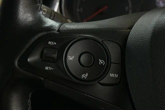 Vehicle Thumbnail 24