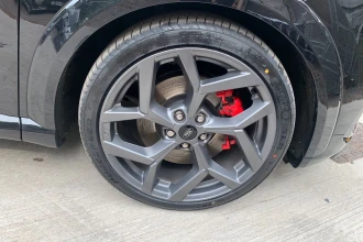 Vehicle Thumbnail 24