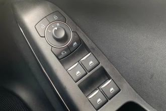 Vehicle Thumbnail 37