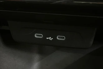 Vehicle Thumbnail 36