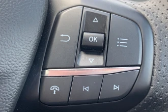 Vehicle Thumbnail 23