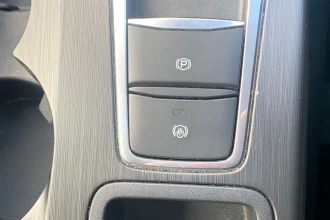 Vehicle Thumbnail 30
