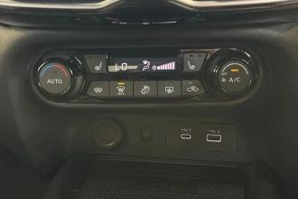Vehicle Thumbnail 38