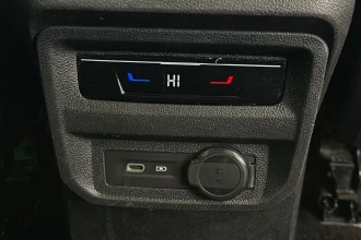 Vehicle Thumbnail 23