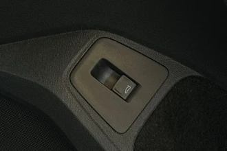 Vehicle Thumbnail 25