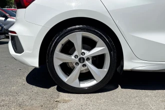 Vehicle Thumbnail 45