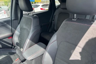 Vehicle Thumbnail 18