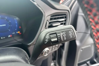 Vehicle Thumbnail 30
