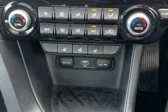 Vehicle Thumbnail 38