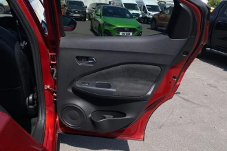 Vehicle Thumbnail 26