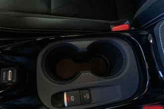 Vehicle Thumbnail 32