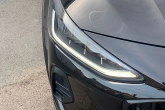 Vehicle Thumbnail 32