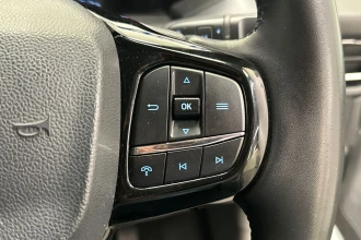 Vehicle Thumbnail 30