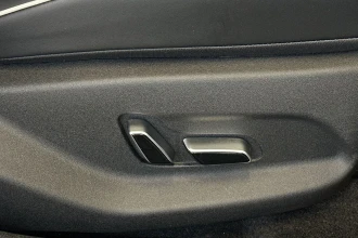 Vehicle Thumbnail 25