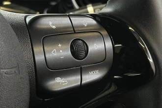 Vehicle Thumbnail 26