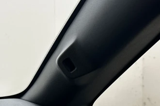 Vehicle Thumbnail 43