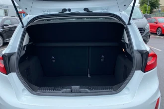 Vehicle Thumbnail 17