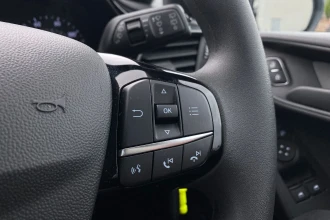 Vehicle Thumbnail 30