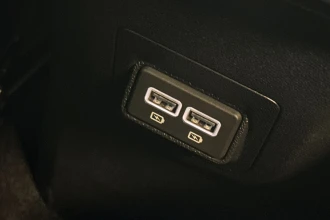 Vehicle Thumbnail 28