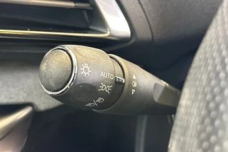 Vehicle Thumbnail 44