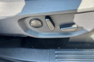 Vehicle Thumbnail 9