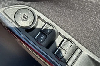 Vehicle Thumbnail 29