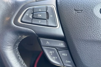 Vehicle Thumbnail 34