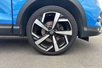 Vehicle Thumbnail 34