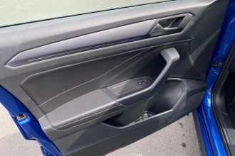 Vehicle Thumbnail 18