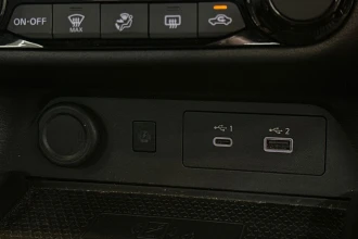Vehicle Thumbnail 36
