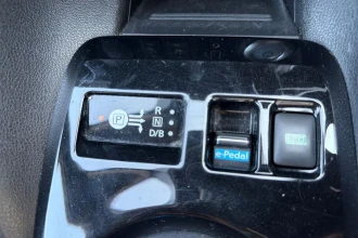 Vehicle Thumbnail 35