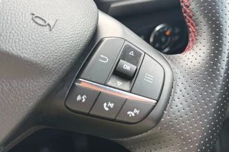 Vehicle Thumbnail 32