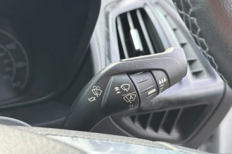 Vehicle Thumbnail 35