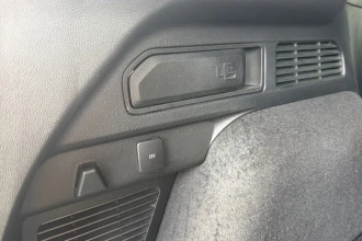 Vehicle Thumbnail 19